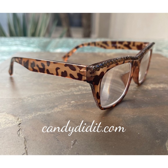 NWT Candy Did It! Brown On Brown Animal Print Bling Readers Strength 2.50 Wit… - Picture 4 of 9